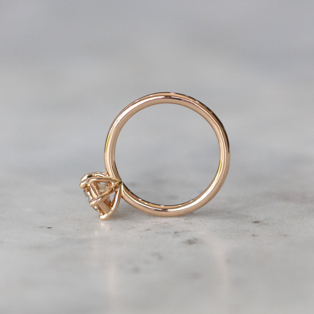 ROUND / ZIRCON RING