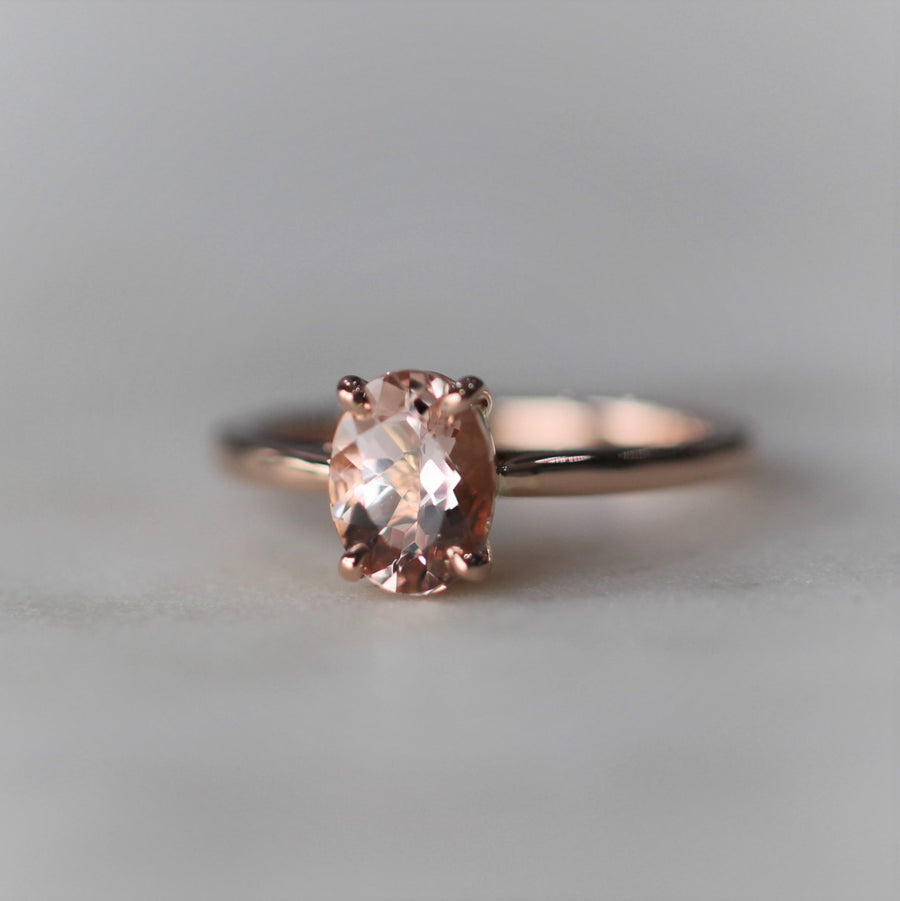 EMILY / OVAL MORGANITE RING