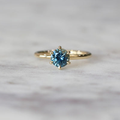 MONTANA / SAPPHIRE SOLITAIRE RING