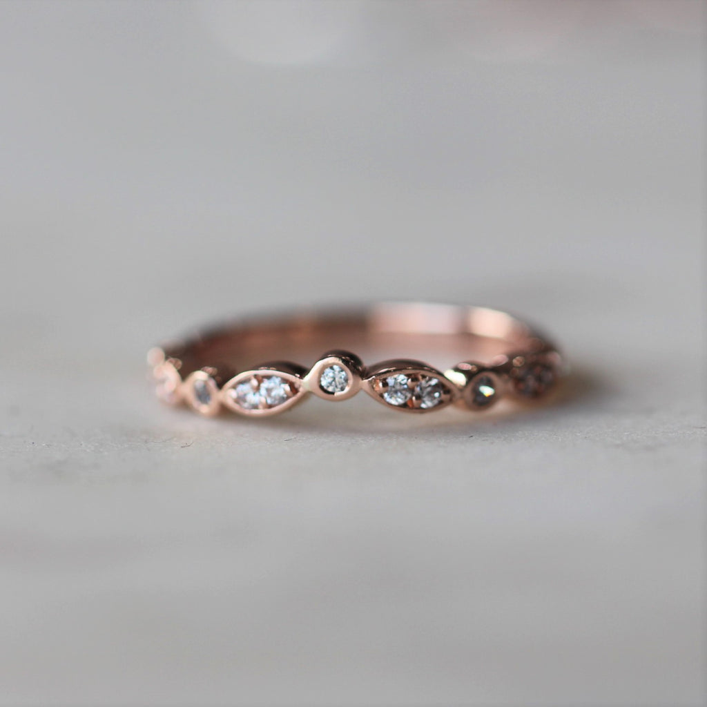 LAURA / WEDDING BAND