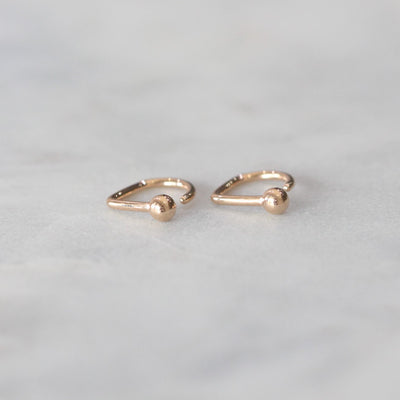 BALL / WRAP AROUND EARRINGS