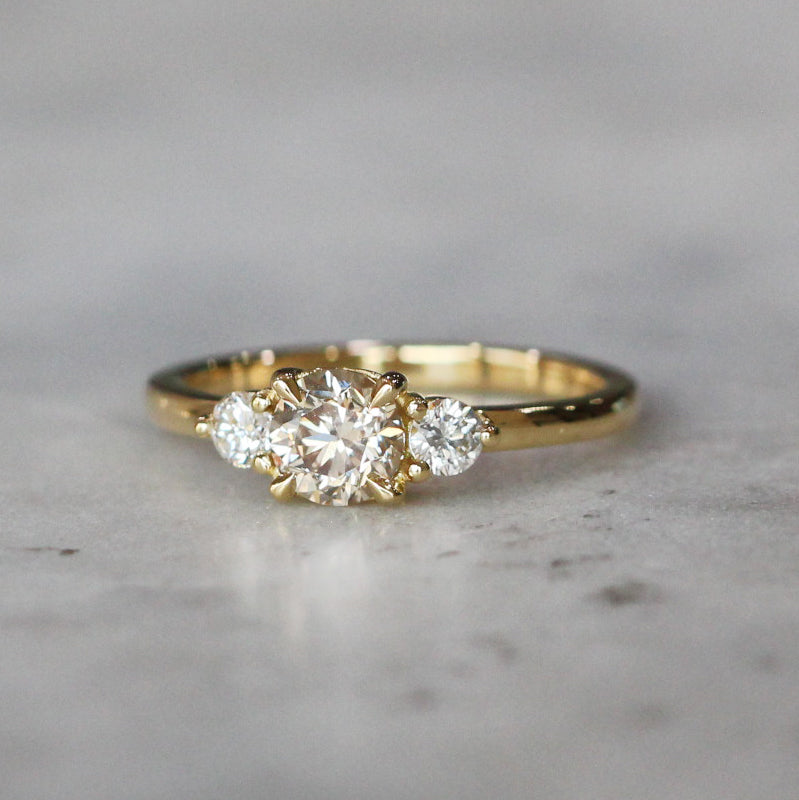 ROUND ARGYLE / TRILOGY RING II