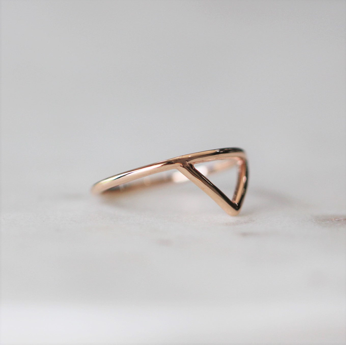 DAISYS ARROW / RING