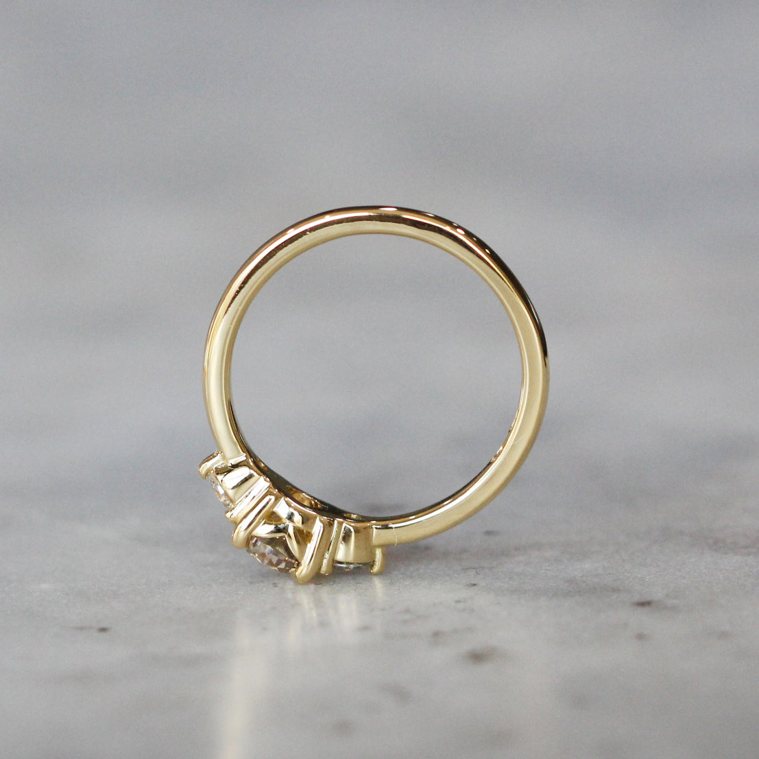 ROUND ARGYLE / TRILOGY RING II