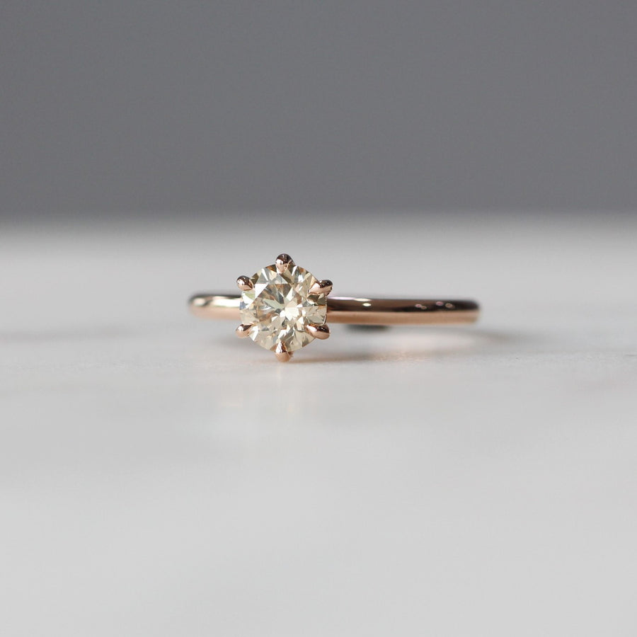 ARGYLE / SOLITAIRE RING III