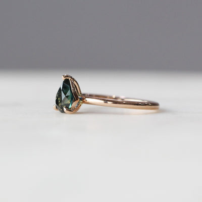 PEAR PARTI SAPPHIRE RING