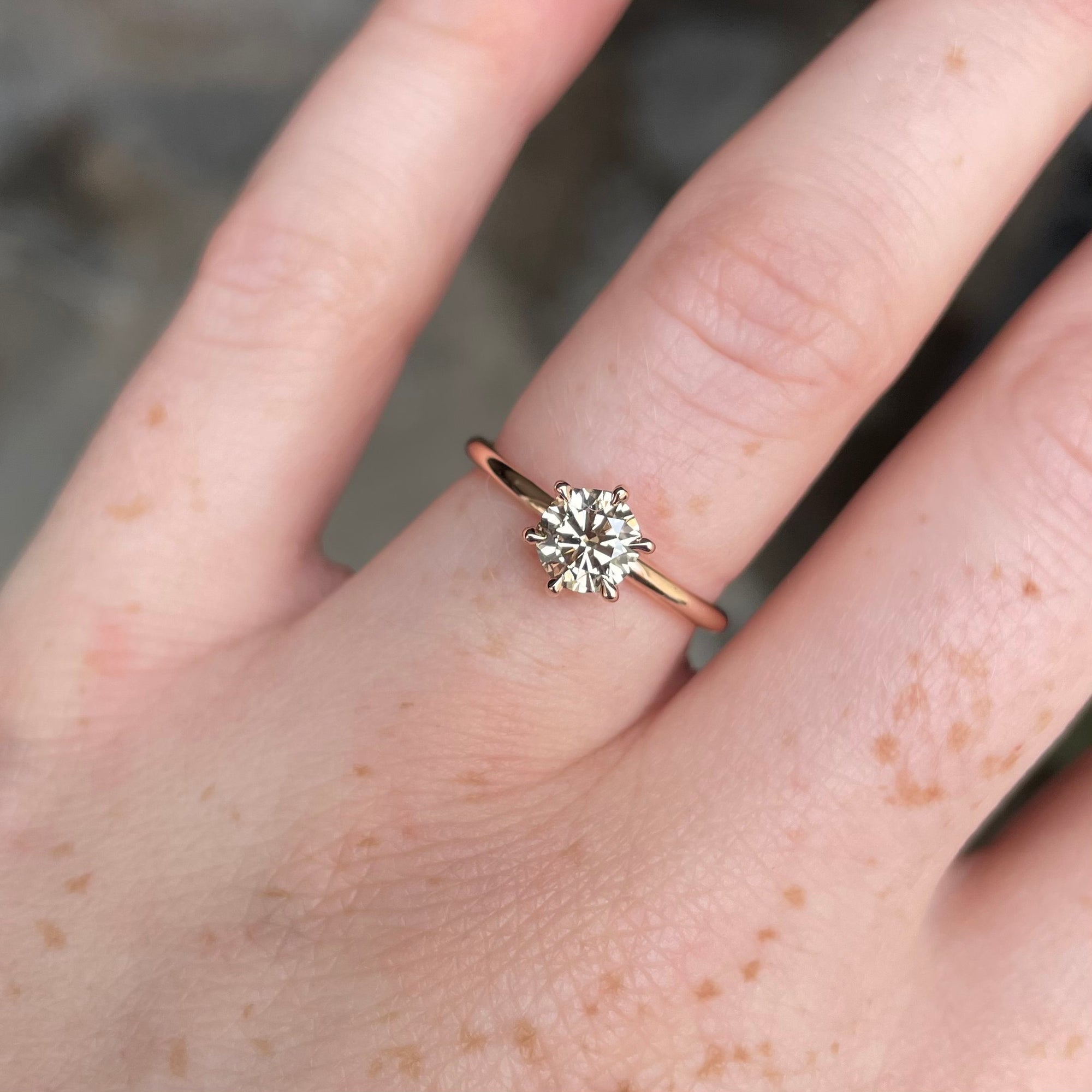 ARGYLE / SOLITAIRE RING V