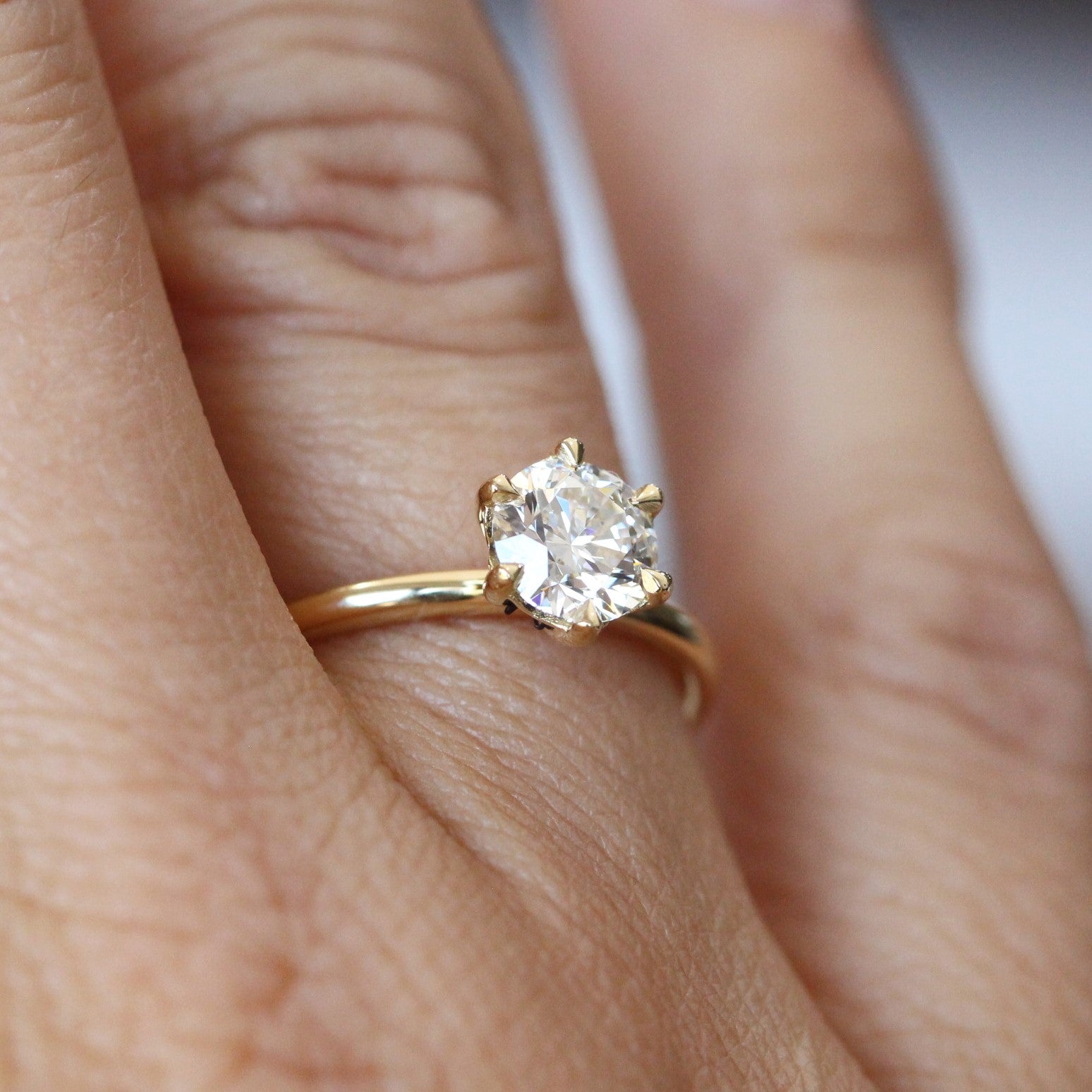 LAB CREATED / ROUND DIAMOND RING 0.89ct