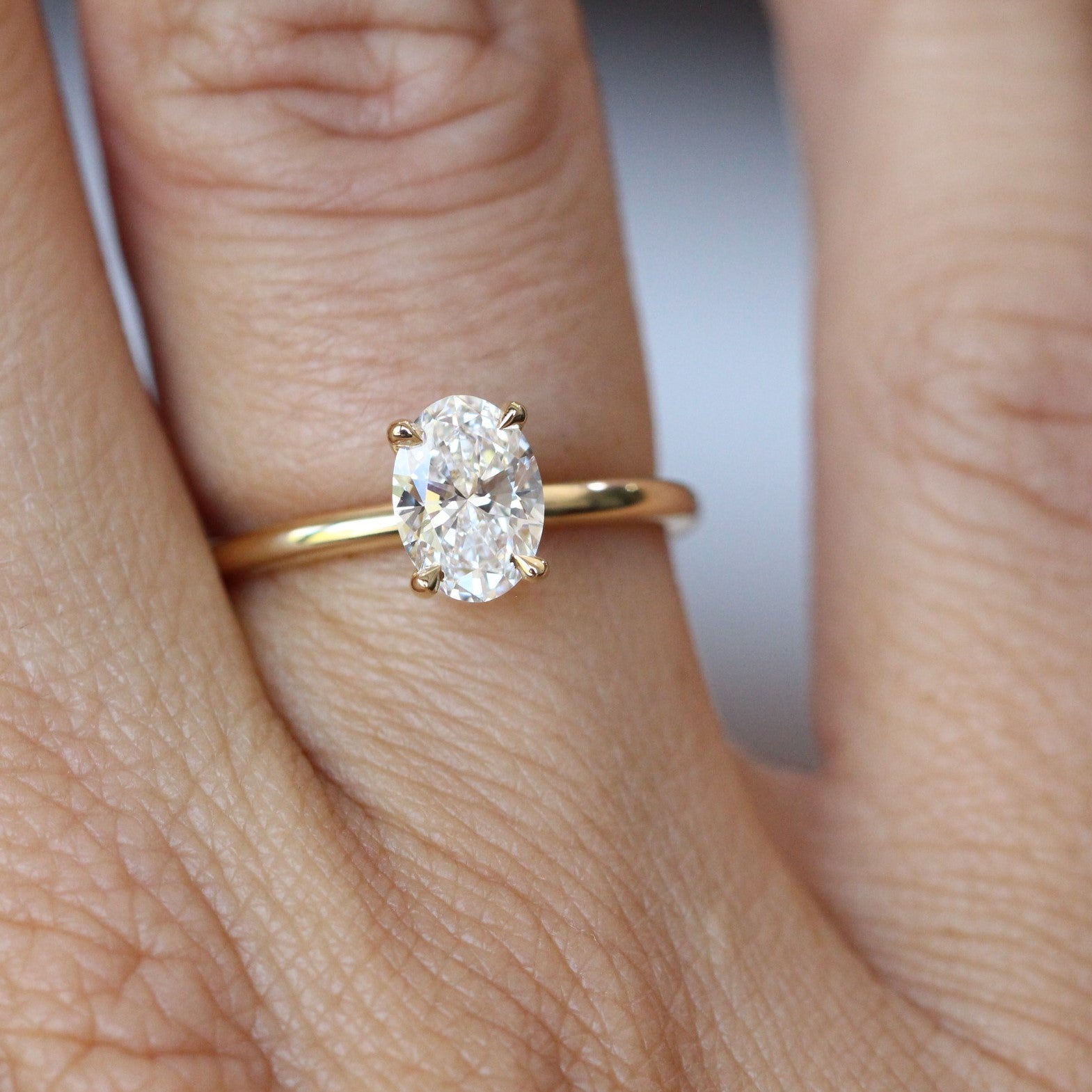 OVAL LAB DIAMOND / SOLITAIRE II