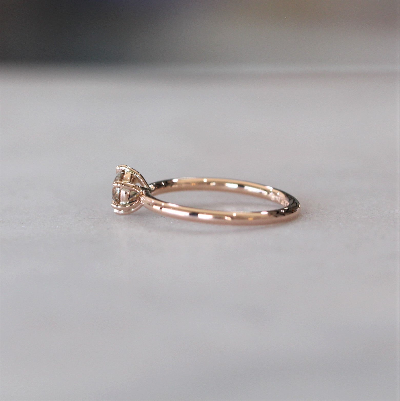 PETITE ARGYLE / SOLITAIRE RING
