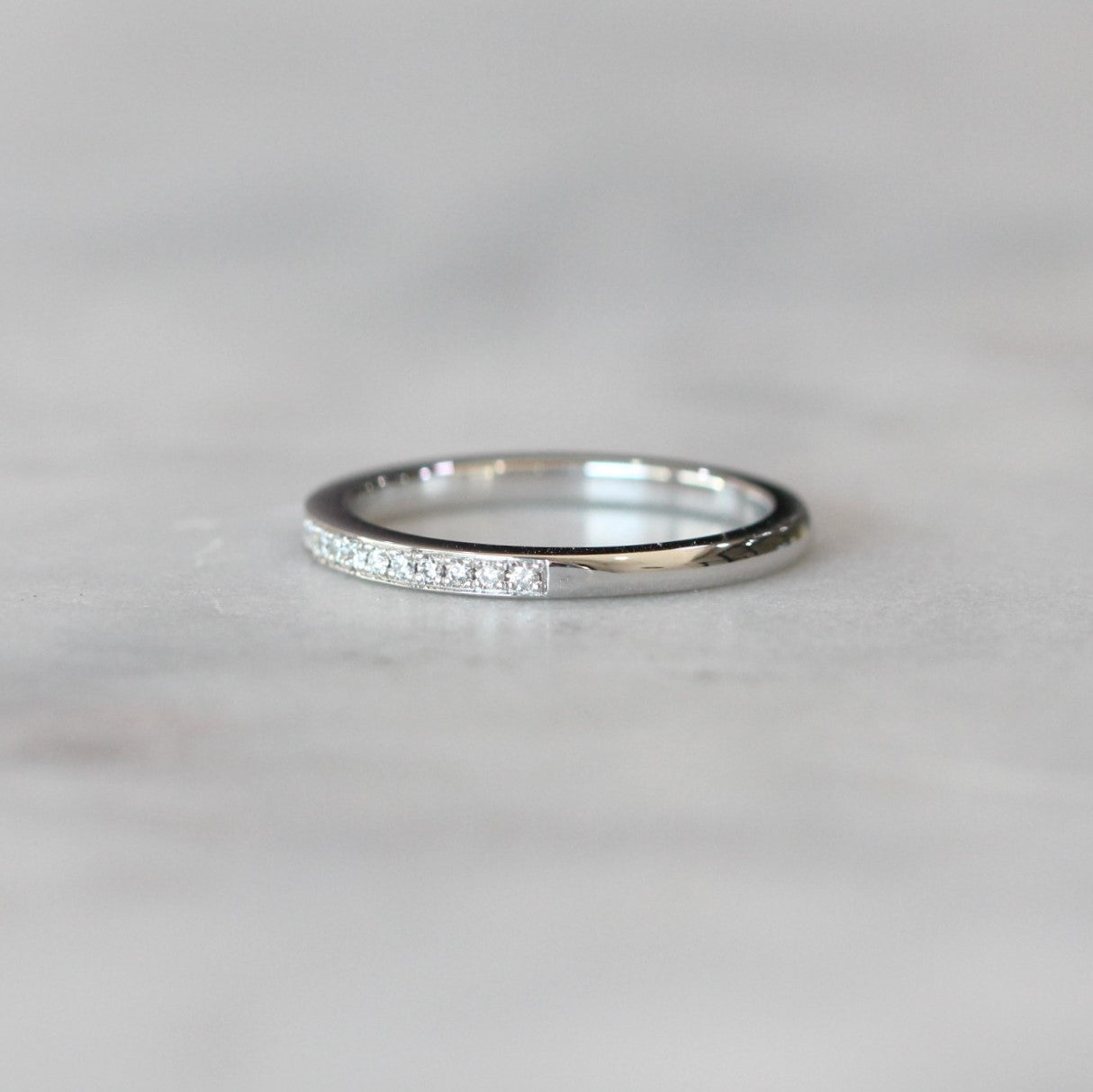 DIAMOND BEAD SET / WEDDING BAND