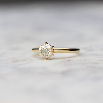 ARGYLE / SOLITAIRE RING IV