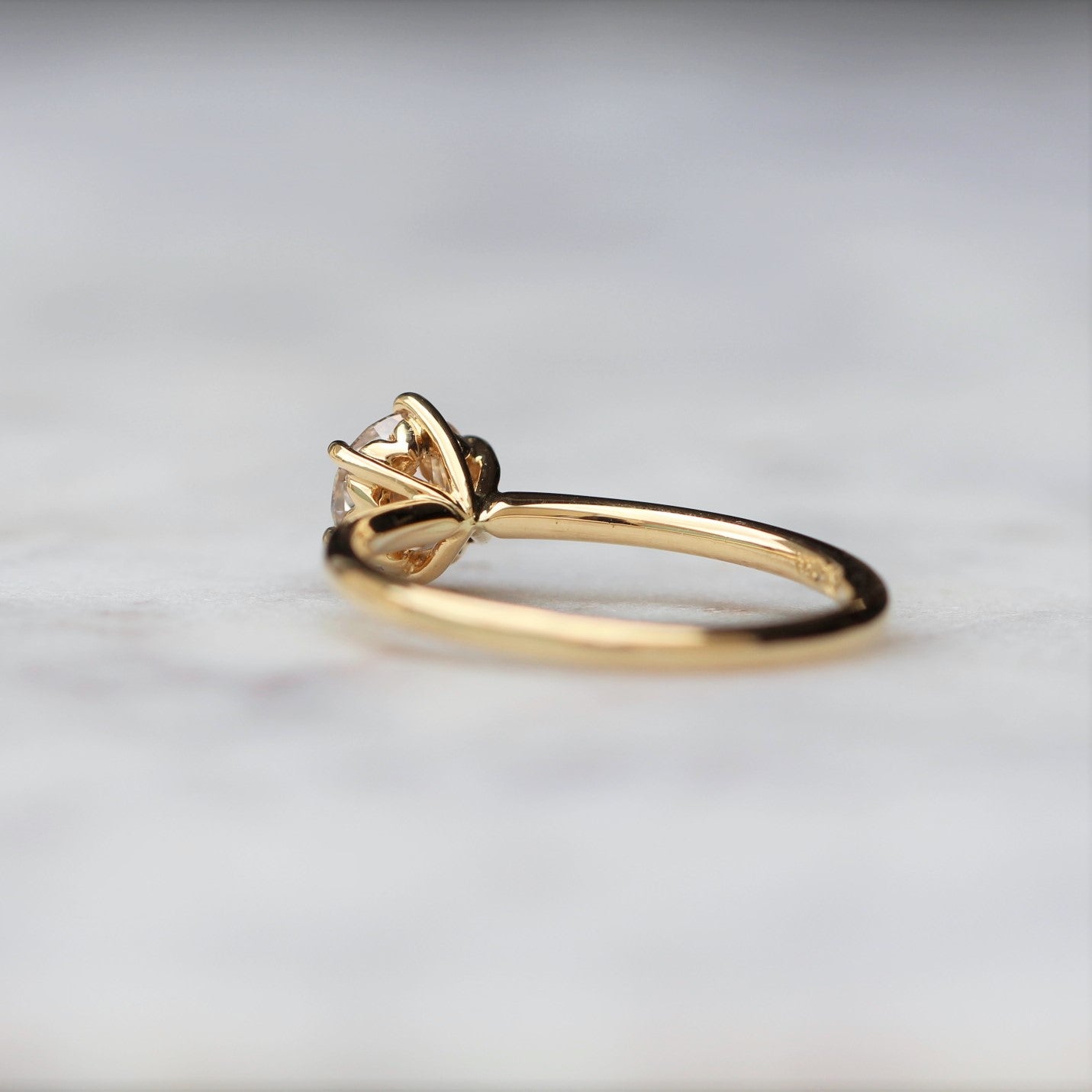 ARGYLE / SOLITAIRE RING IV