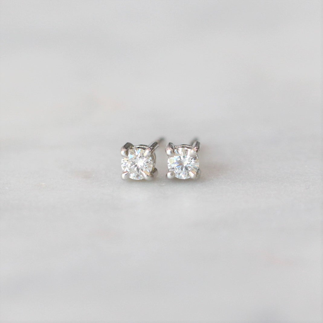 DIAMOND | STUD EARRINGS