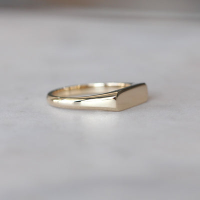 BAR / SIGNET RING