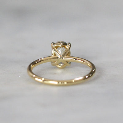 OVAL LAB CREATED DIAMOND / SOLITAIRE RING III
