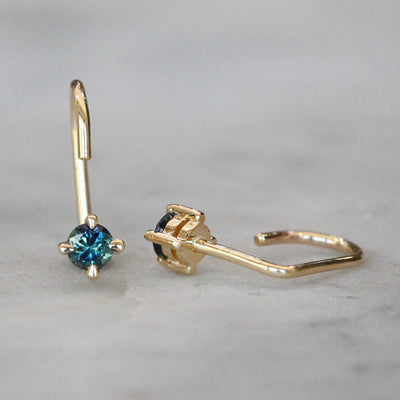 SAPPHIRE / WRAP AROUND EARRINGS
