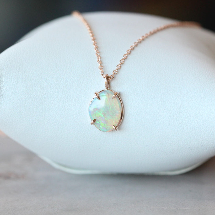 OPAL NECKLACE / FREEFORM