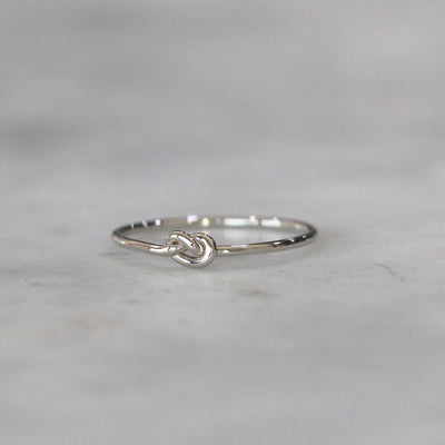 KNOT / RING