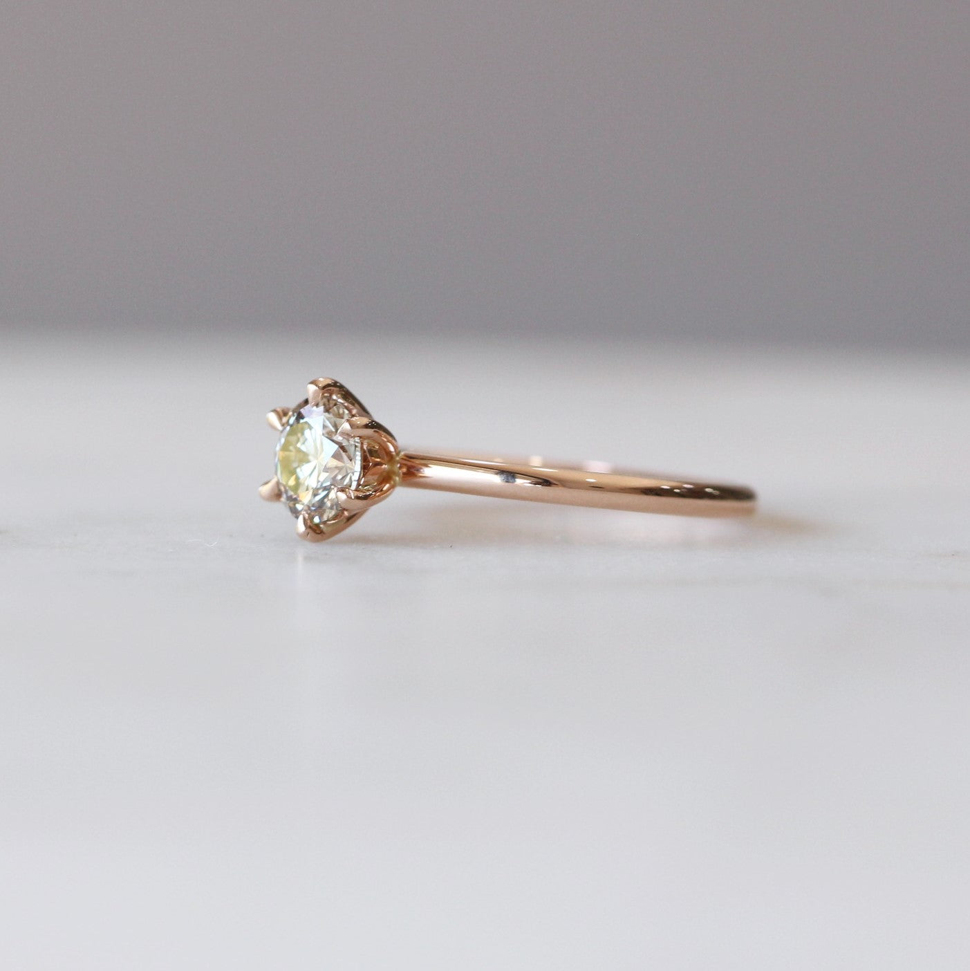 ARGYLE / SOLITAIRE RING V