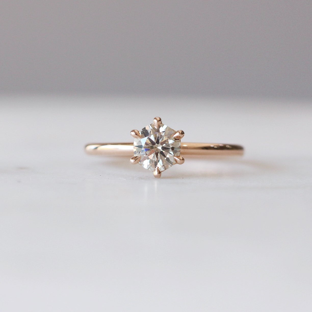 ARGYLE / SOLITAIRE RING V