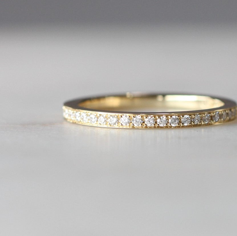 DIAMOND BEAD SET / WEDDING BAND