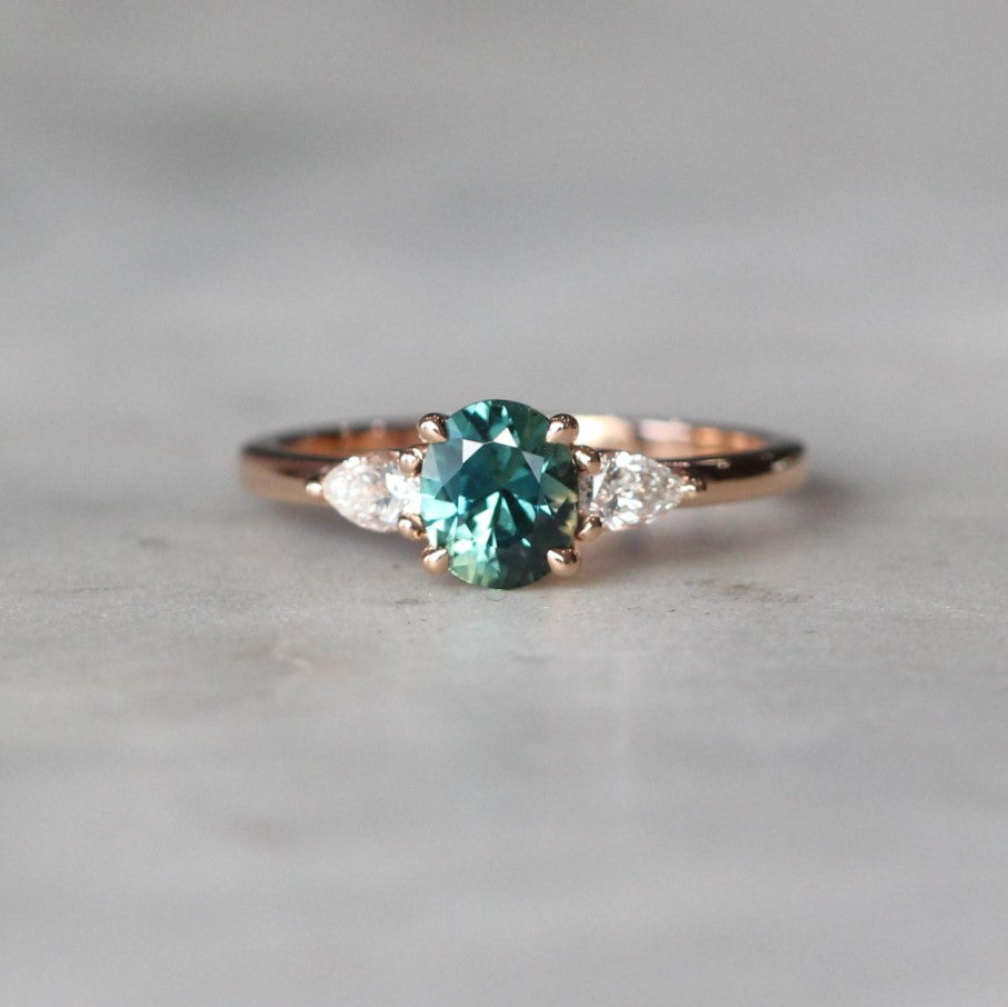 OVAL PARTI / TRILOGY RING II