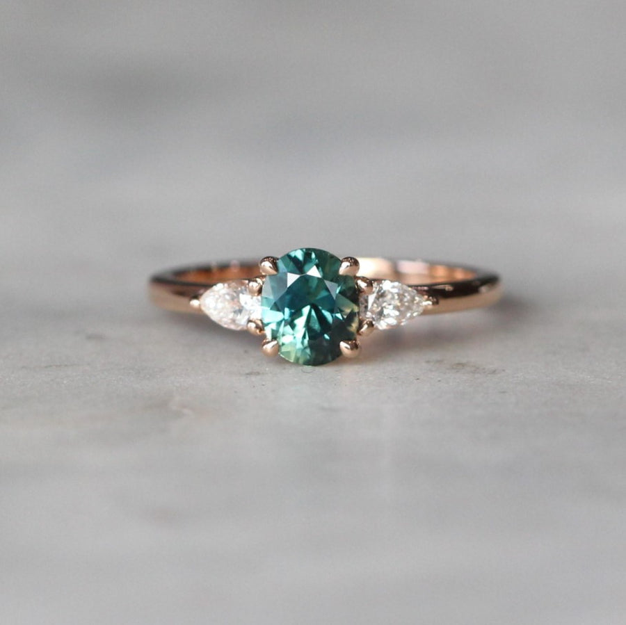 OVAL PARTI / TRILOGY RING II