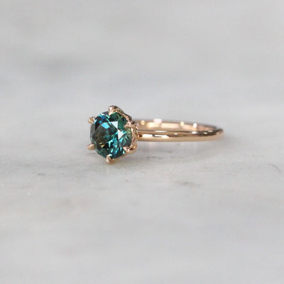 ROUND PARTI SAPPHIRE / SOLITAIRE RING II