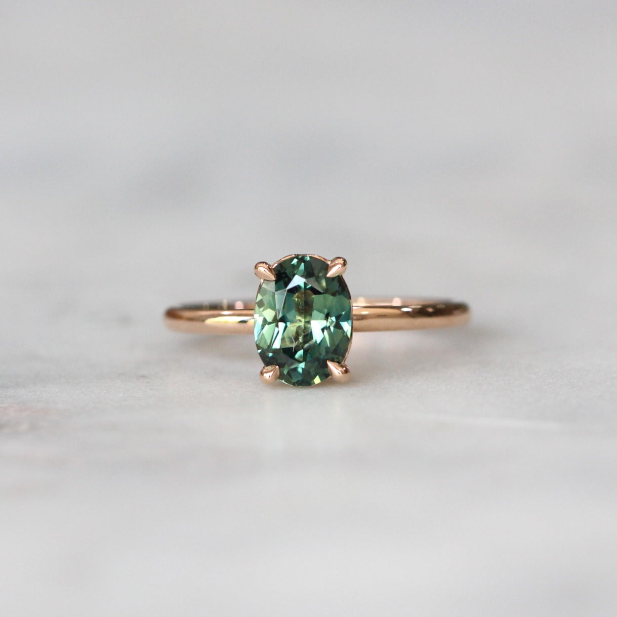 OVAL / PARTI SAPPHIRE SOLITAIRE RING II