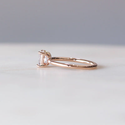 RADIANT / SAPPHIRE SOLITAIRE RING