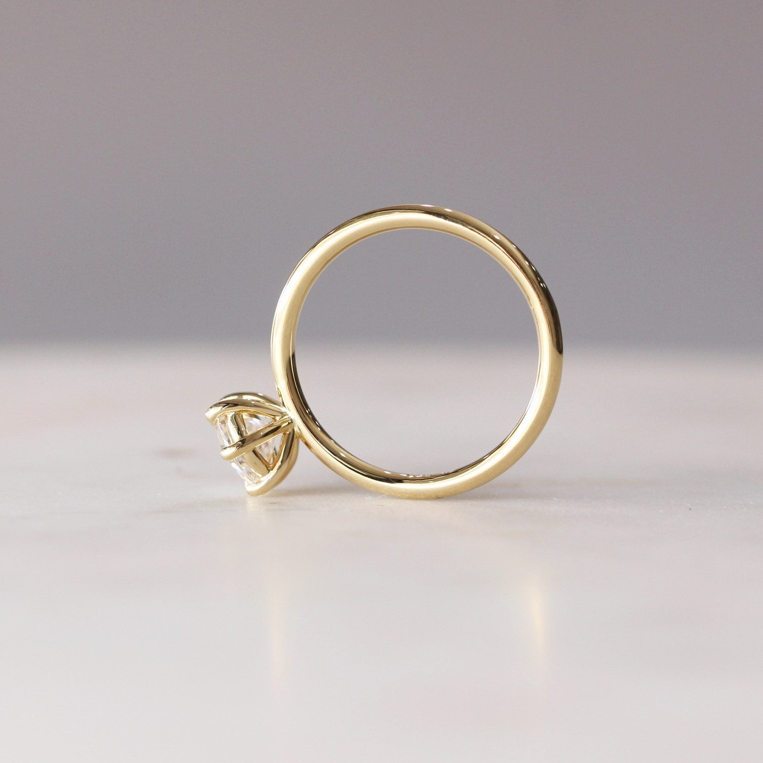 SOPHIE MOISSANITE / SOLITAIRE RING