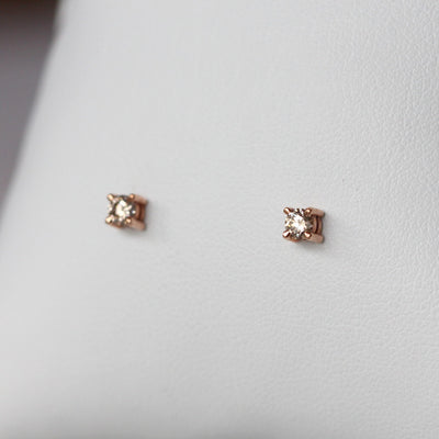 CHAMPAGNE DIAMOND / STUDS