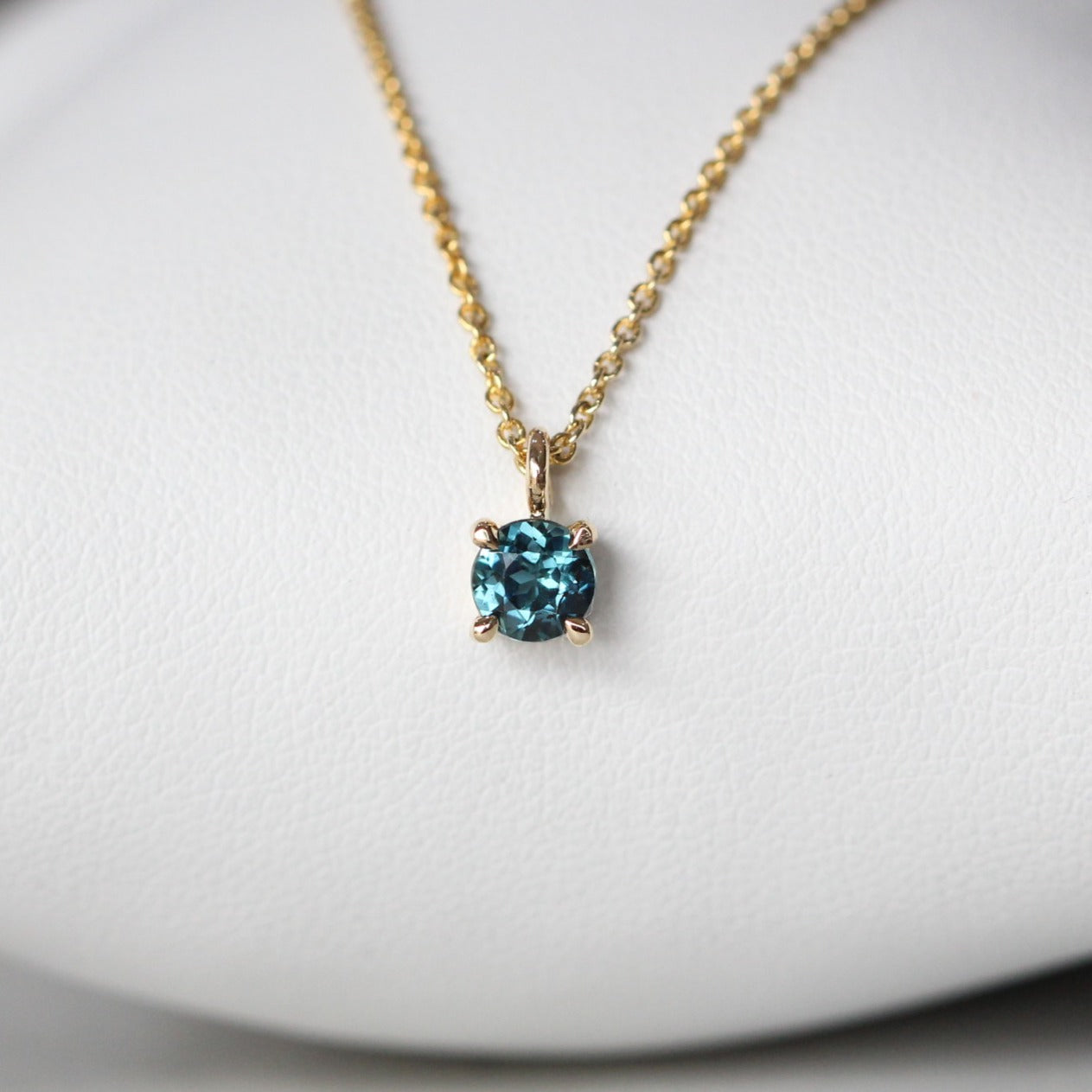 ROUND PARTI / NECKLACE II