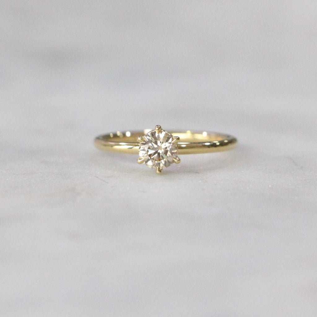 ROUND ARGYLE / SOLITAIRE RING II