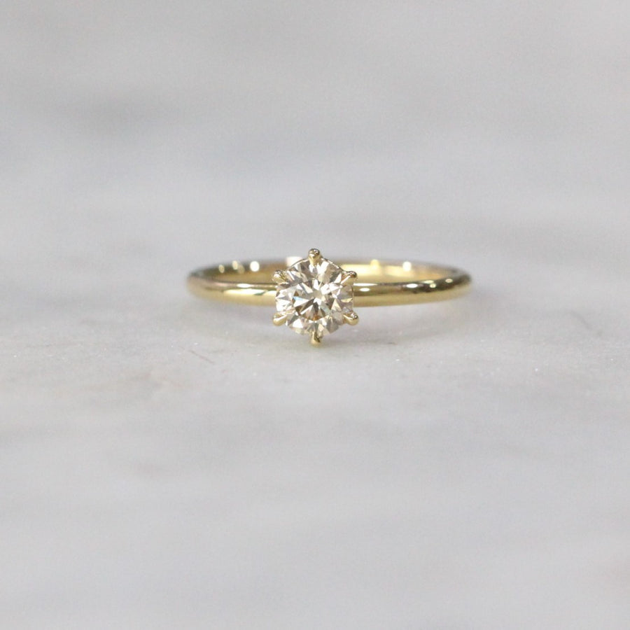 ROUND ARGYLE / SOLITAIRE RING II