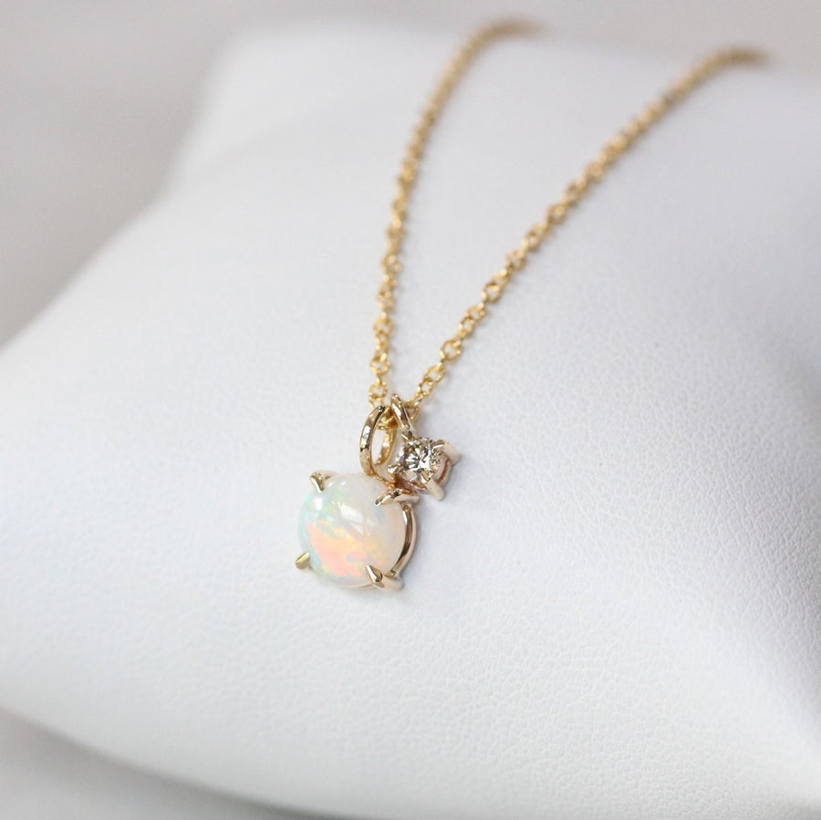 OPAL & CHAMPAGNE DIAMOND / NECKLACE