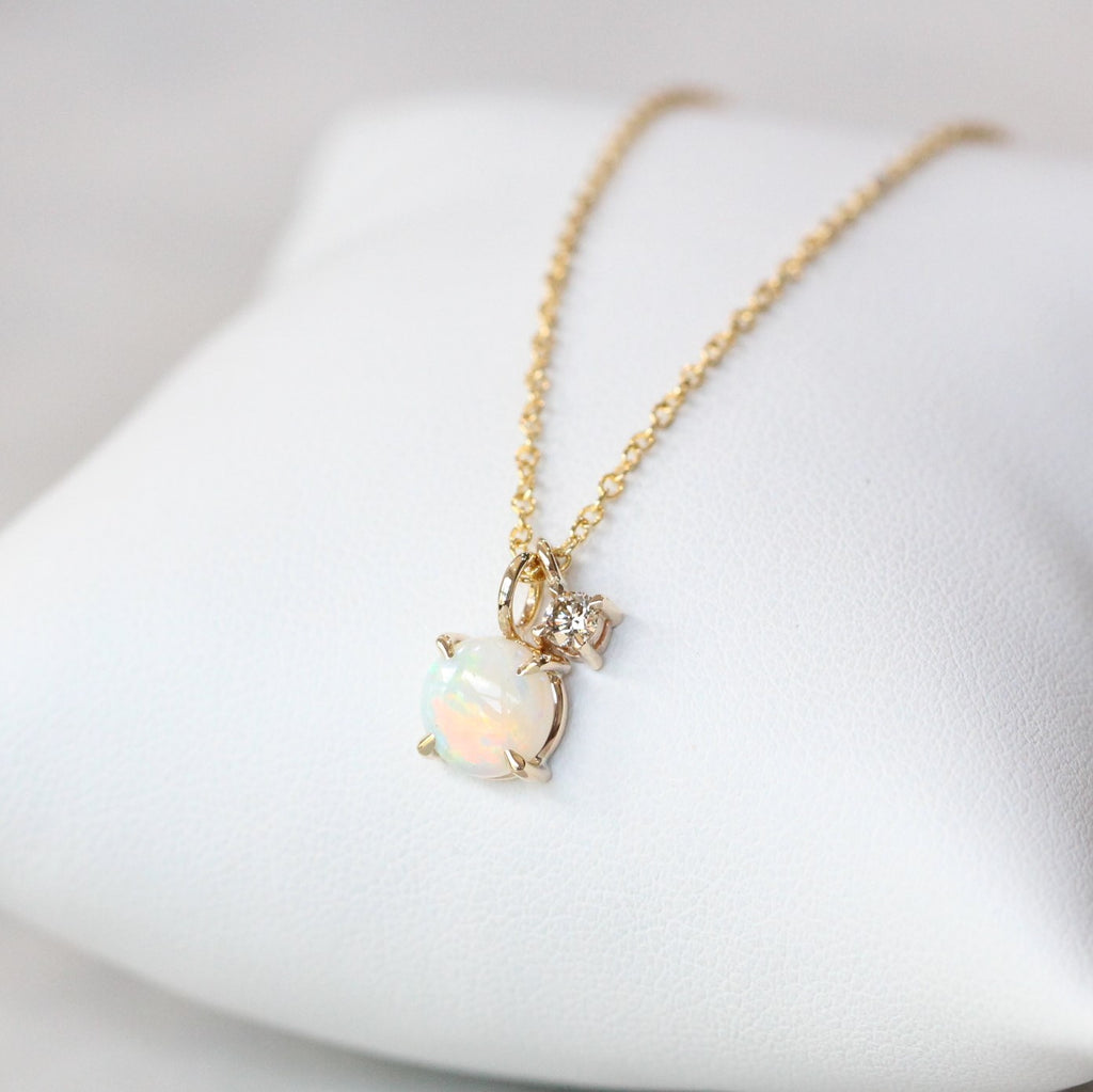 OPAL & CHAMPAGNE DIAMOND / NECKLACE