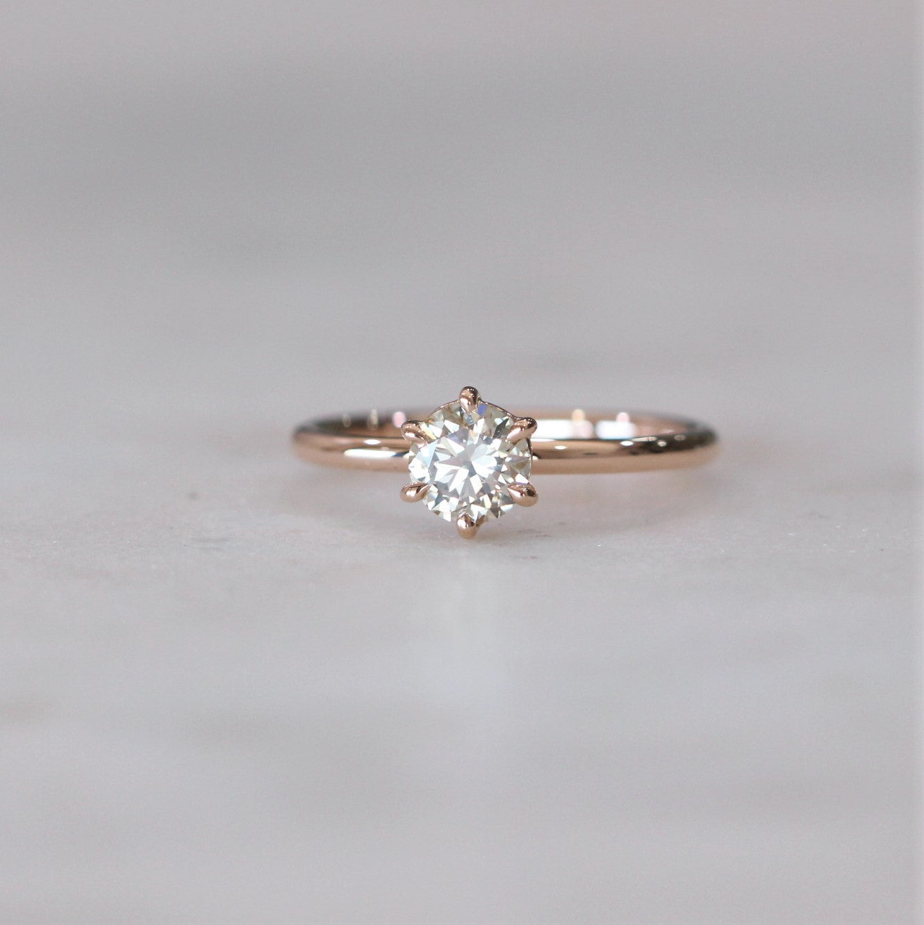 ARGYLE / SOLITAIRE RING Vi