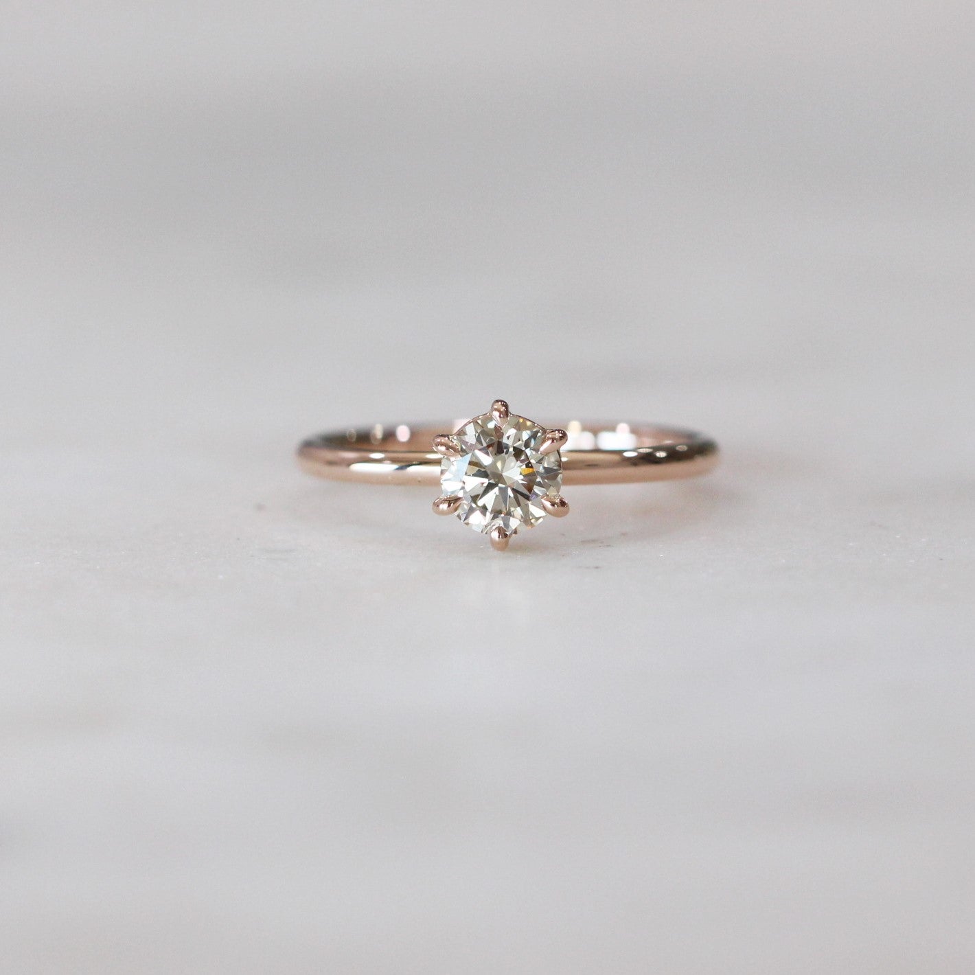 ARGYLE / SOLITAIRE RING Vi