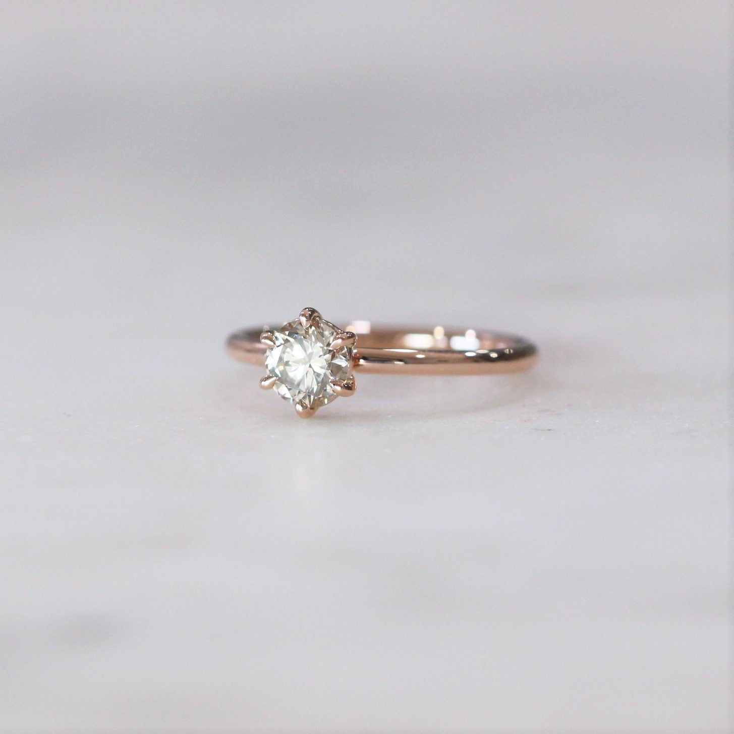 ARGYLE / SOLITAIRE RING Vi