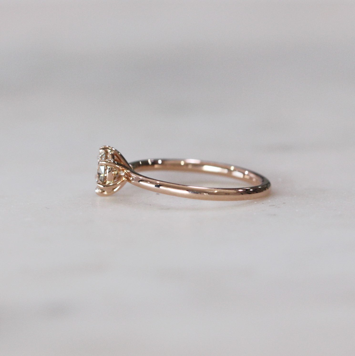 ARGYLE / SOLITAIRE RING Vi