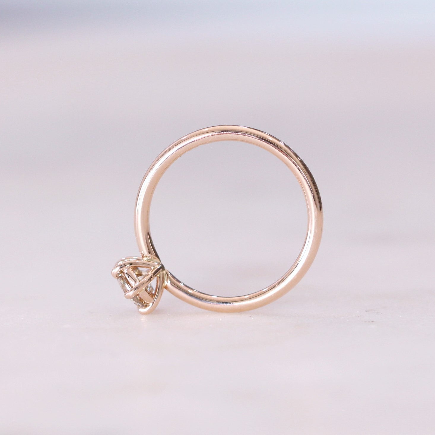ARGYLE / SOLITAIRE RING Vi