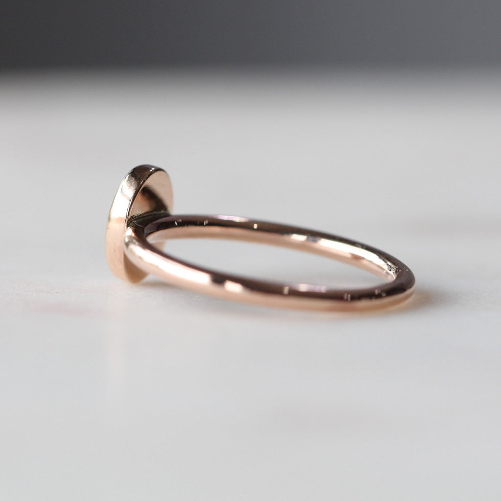 OPAL / BEZEL RING ONE