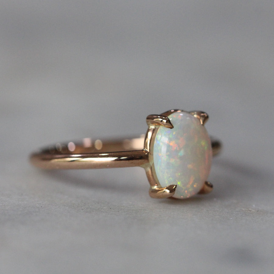 OPAL / OVAL RING III