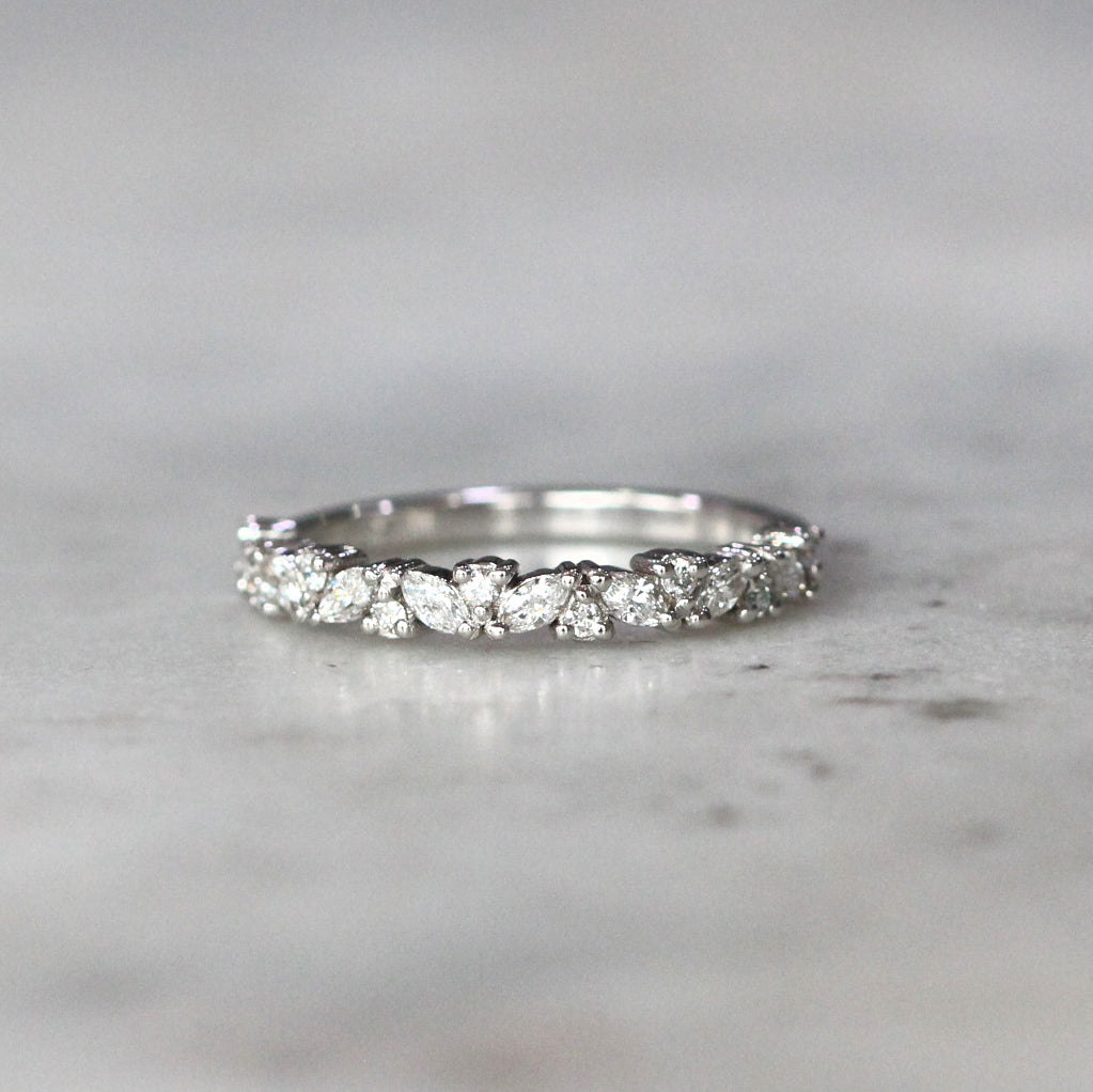 Laila alternating diamond wedding band