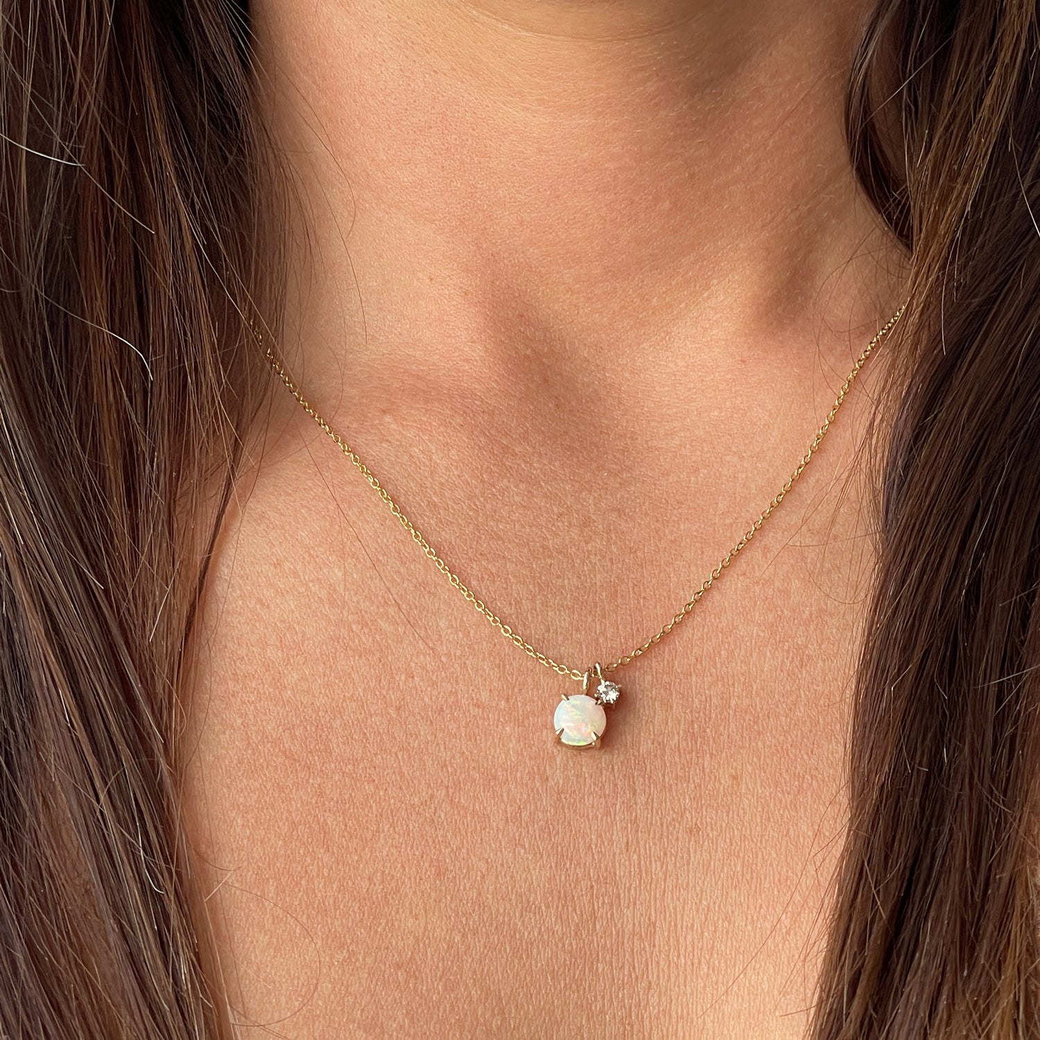 OPAL & CHAMPAGNE DIAMOND / NECKLACE