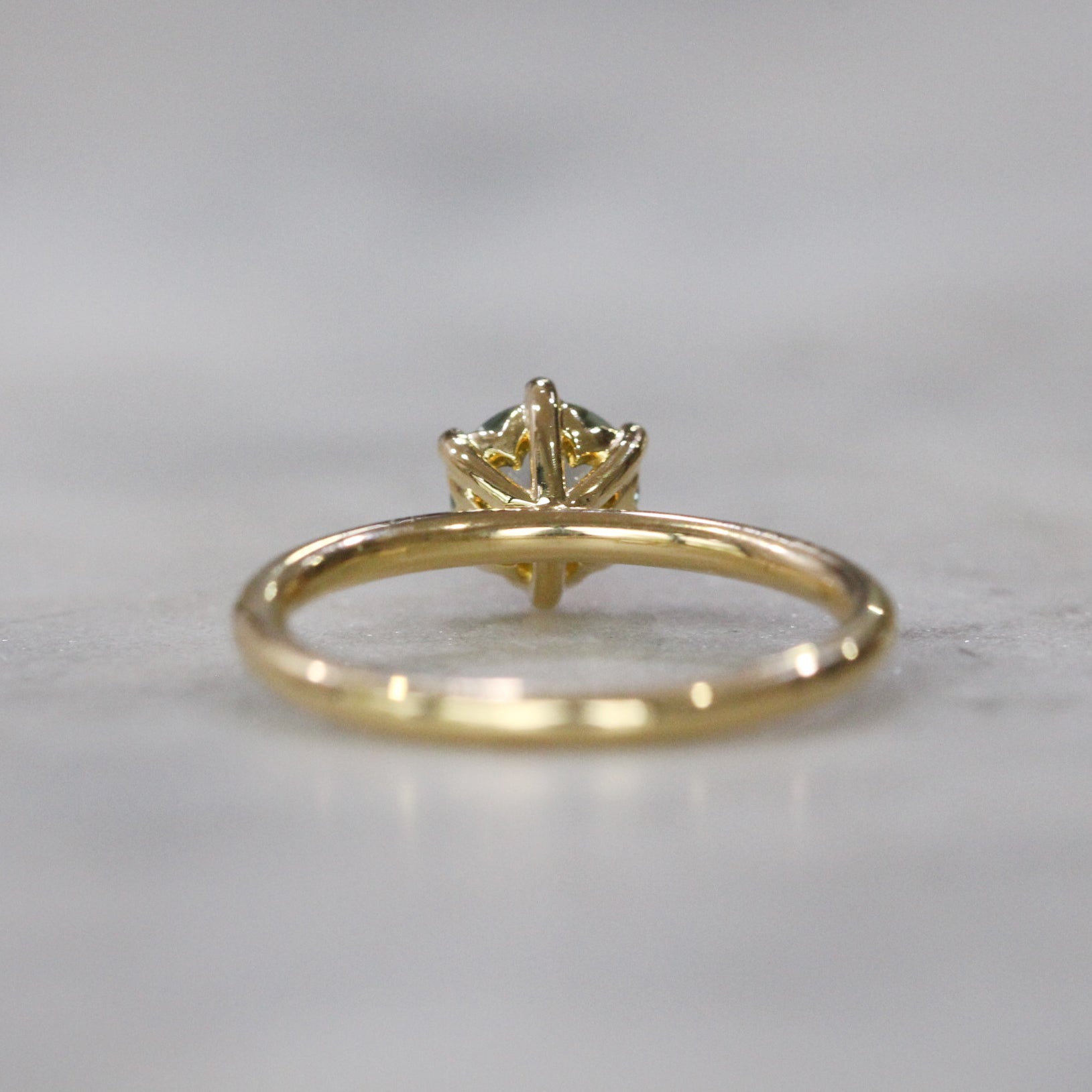 MINT GREY MONTANA SAPPHIRE / RING