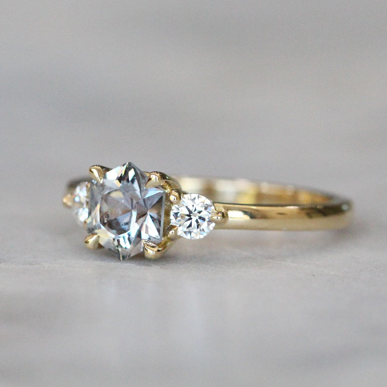 HEXAGONAL MONTANA / SAPPHIRE TRILOGY RING