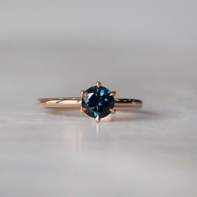 ROUND PARTI /  SAPPHIRE SOLITAIRE RING